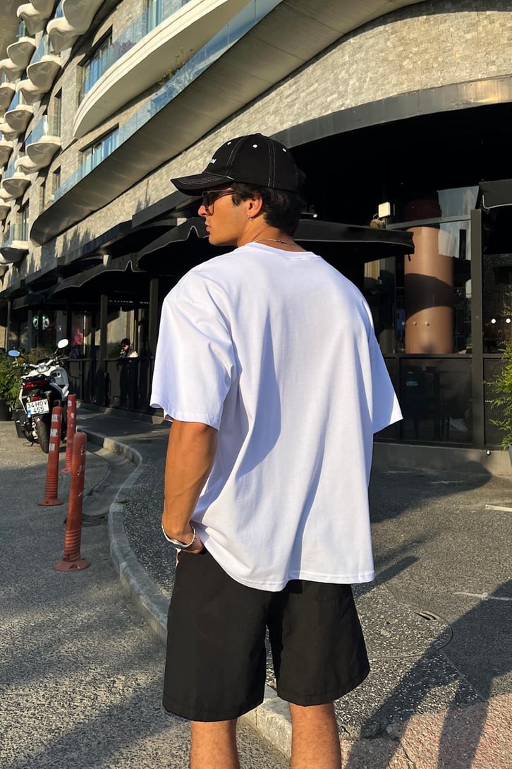 I'm an Artist Baskılı Oversize Tişört