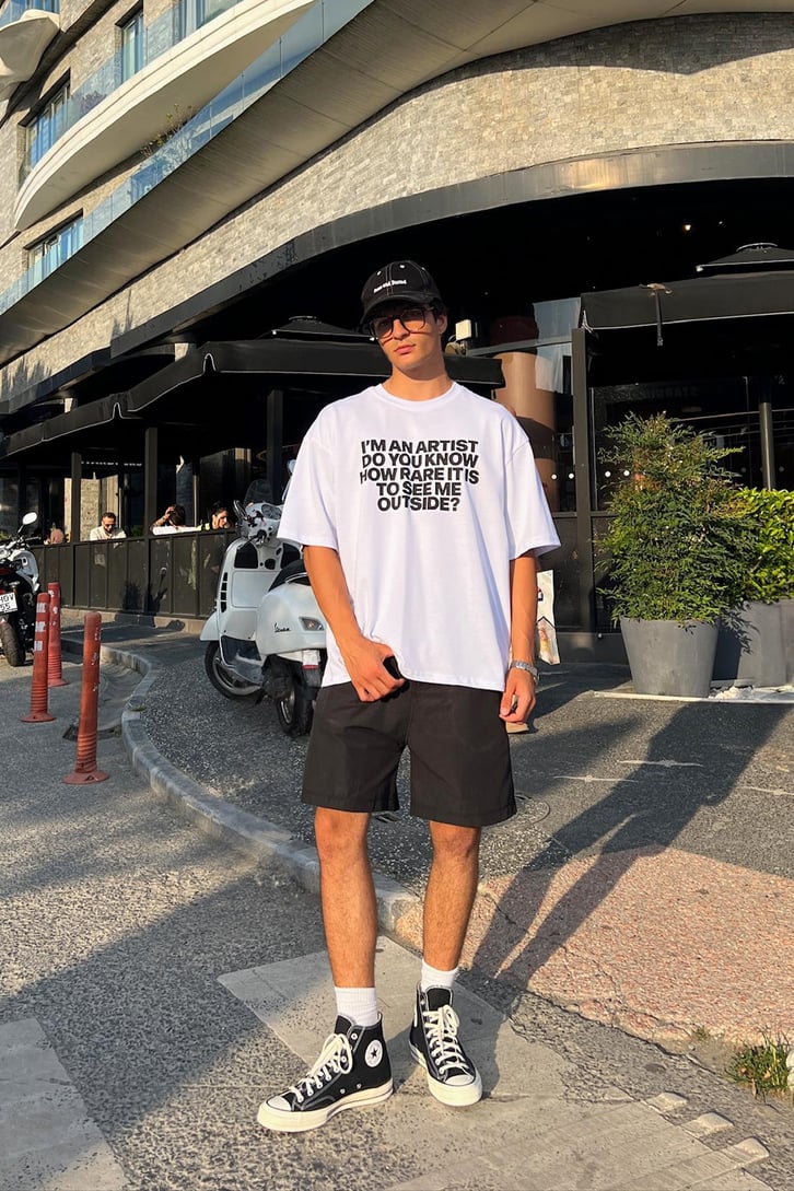 I'm an Artist Baskılı Oversize Tişört