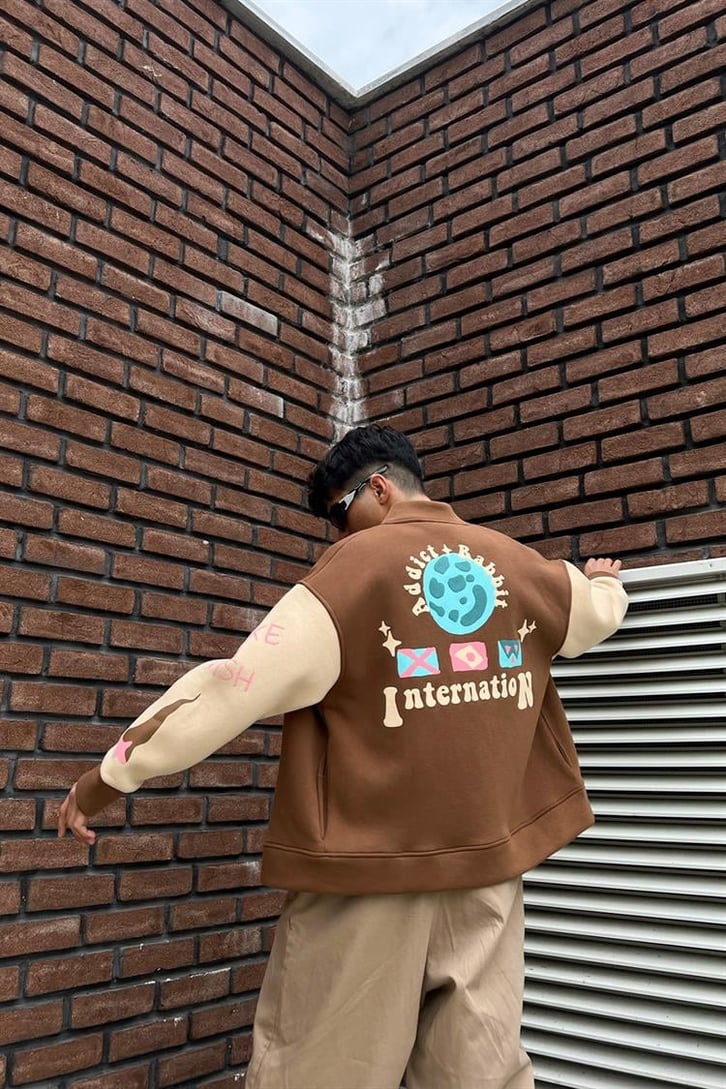 Internation Baskılı Kahverengi Kolej Ceket
