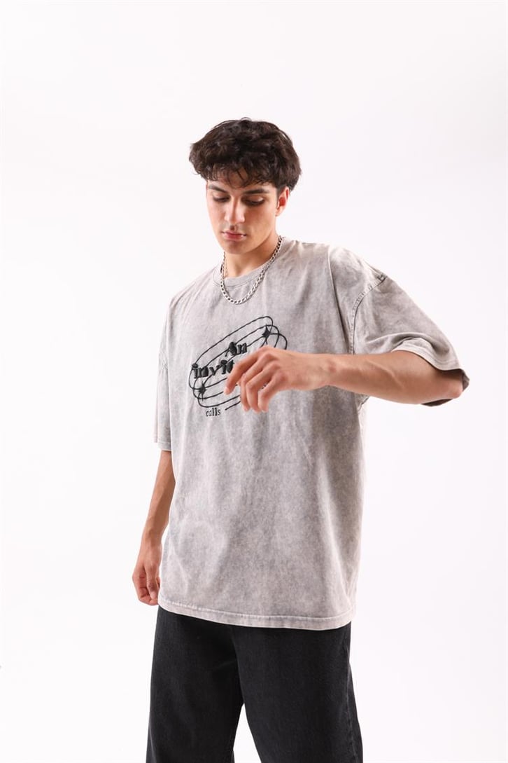 Invitation Nakışlı Acid Wash Oversize Tshirt
