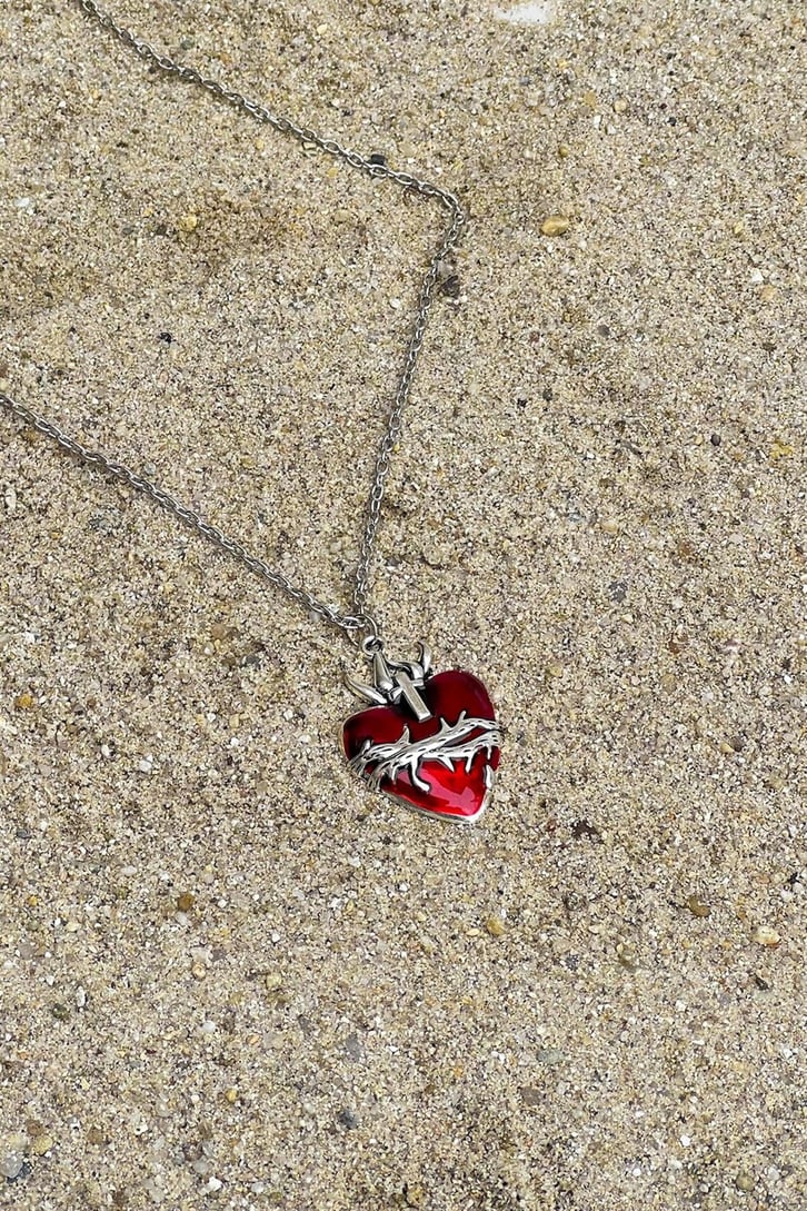 Ivy Heart Kolye