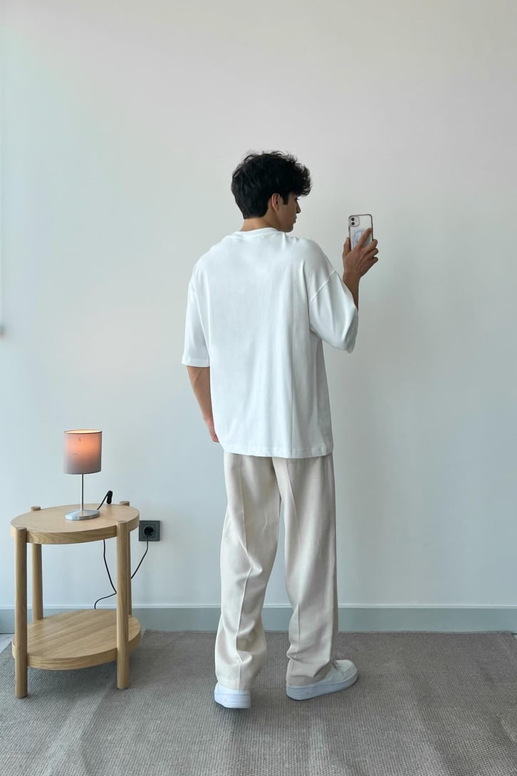 Joy Spirit Baskılı Siyah Oversize Tişört