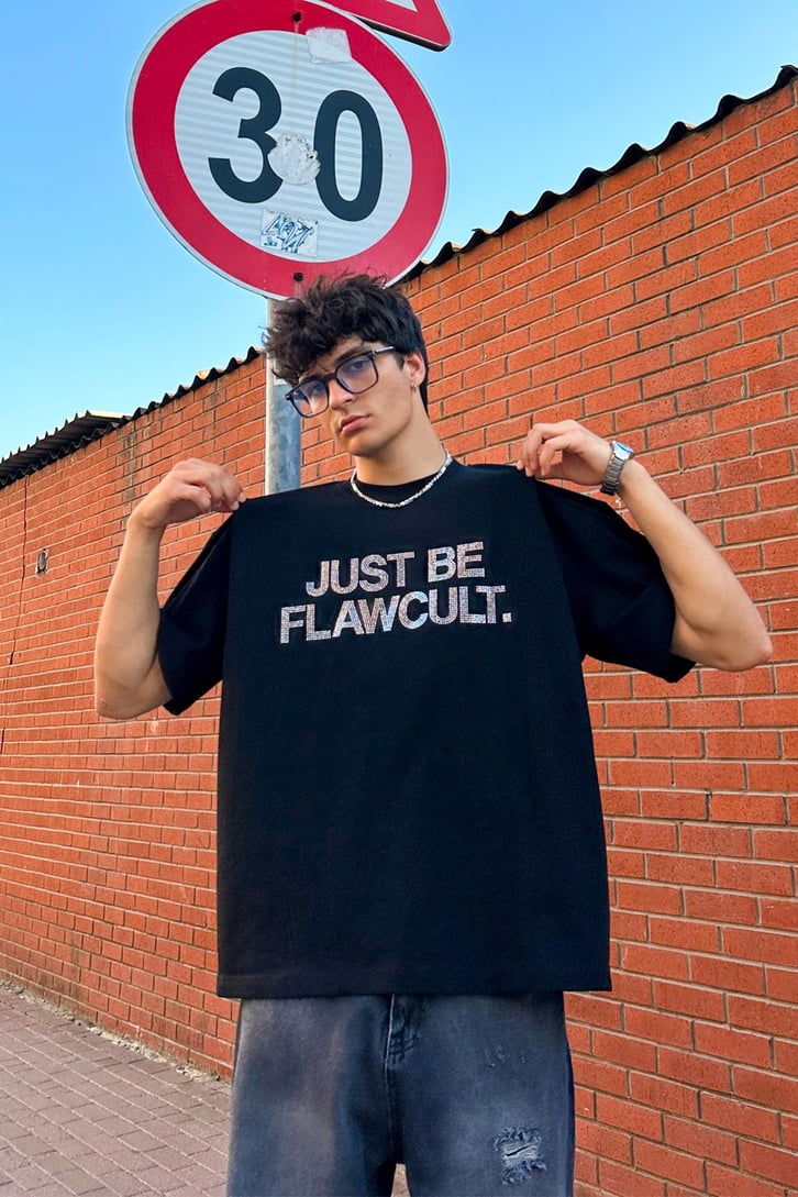 Just Be Taş İşlemeli Oversize Tişört