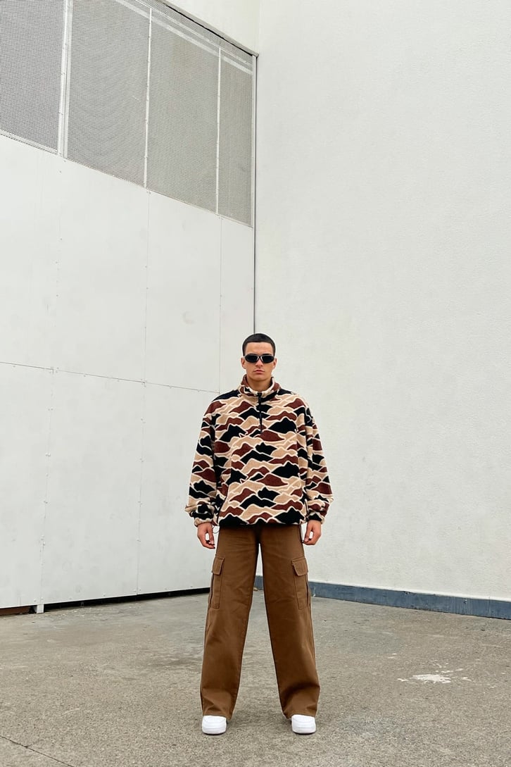 Kamuflaj Desen Half-Zip Kahverengi Peluş Sweatshirt