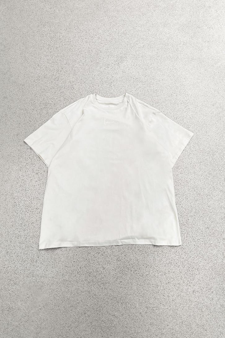 Kani Nakışlı Krem Oversize Tişört