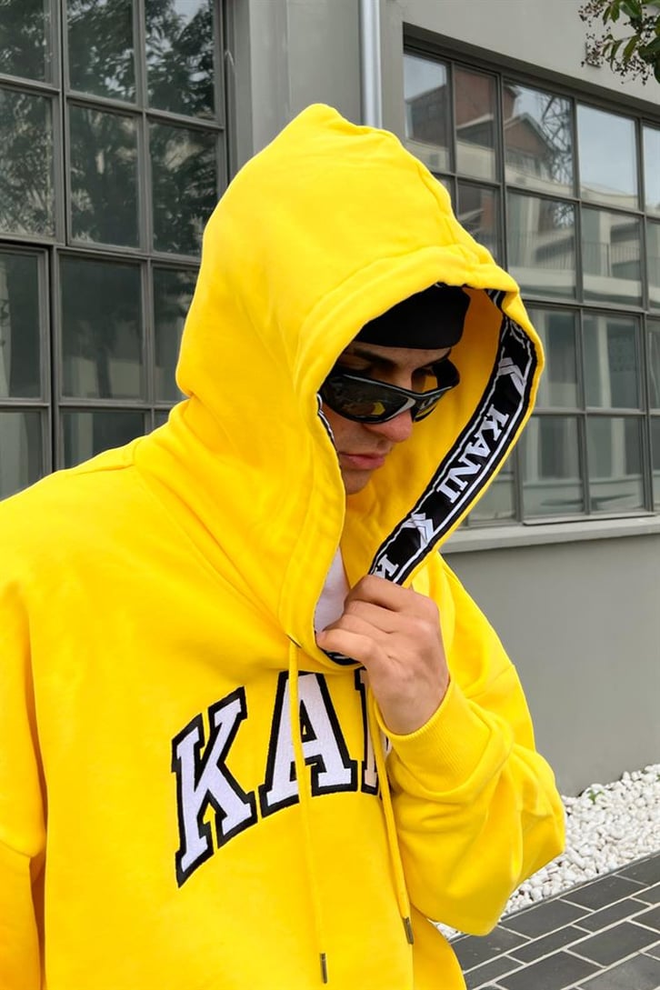 Kani Nakışlı Sarı İçi Pamuklu Oversize Hoodie