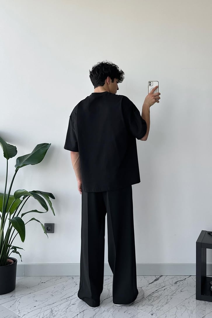 Karavan Nakışlı Beyaz Oversize Tişört