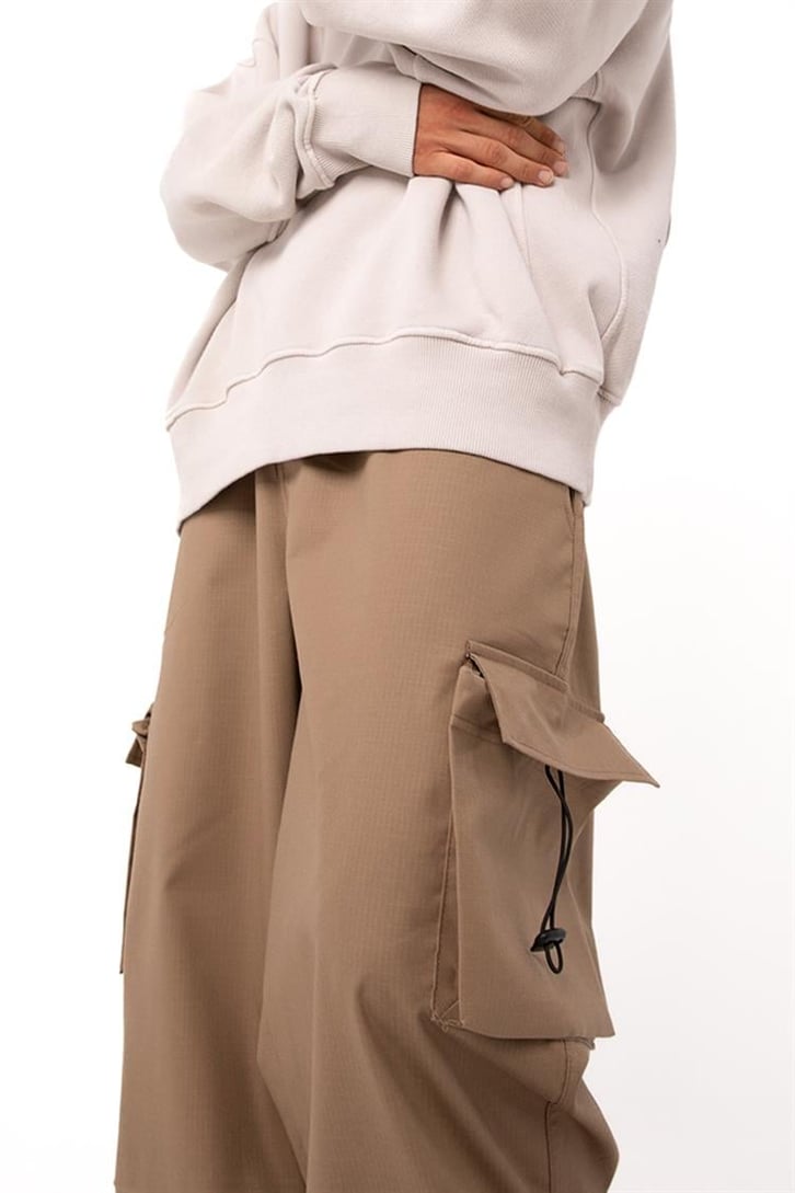 Kargo Cepli Camel Paraşüt Kumaş Pantolon