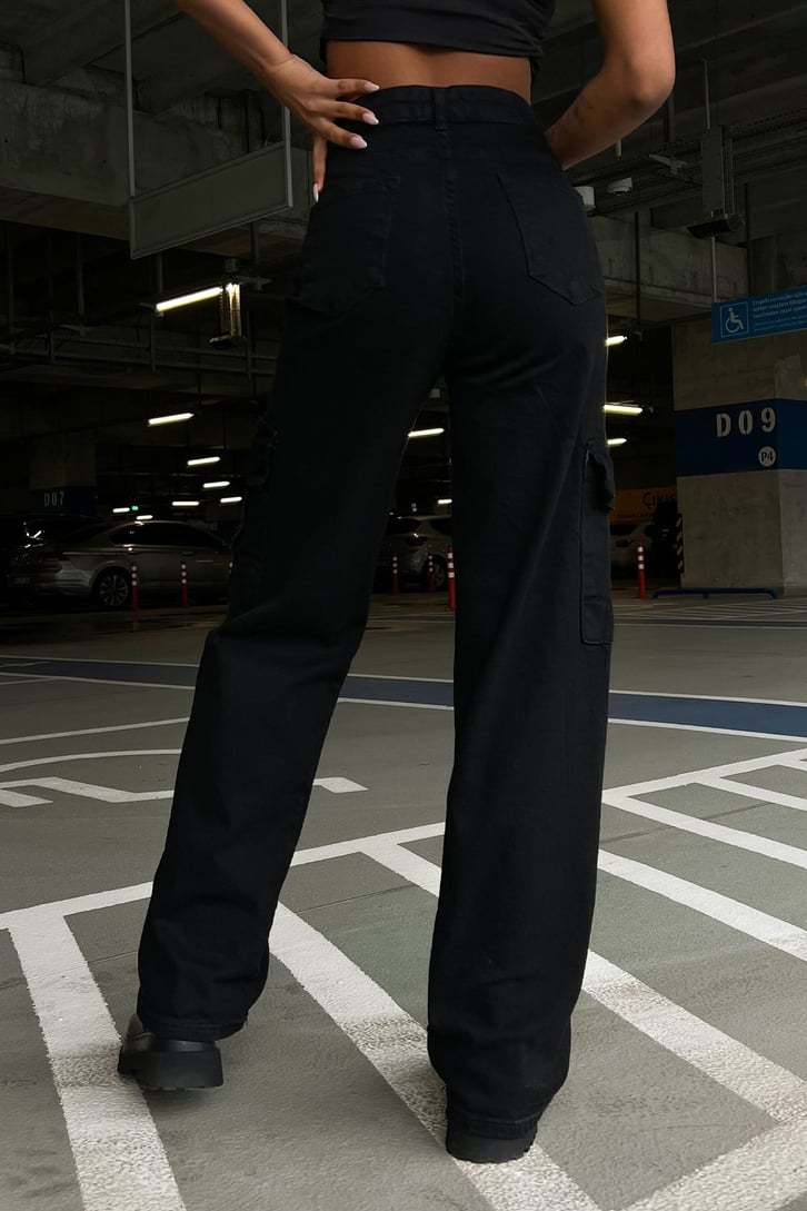 Kargo Cepli Siyah Baggy Jean