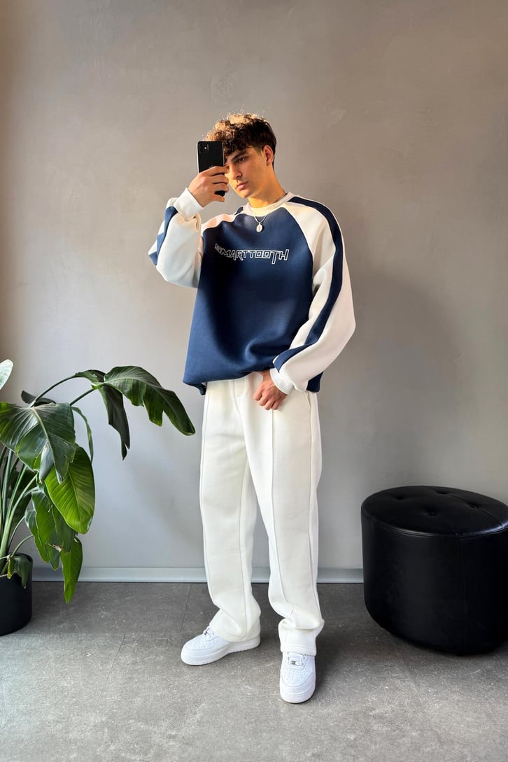 Kol Biye Geçişli Bisiklet Yaka Sweatshirt