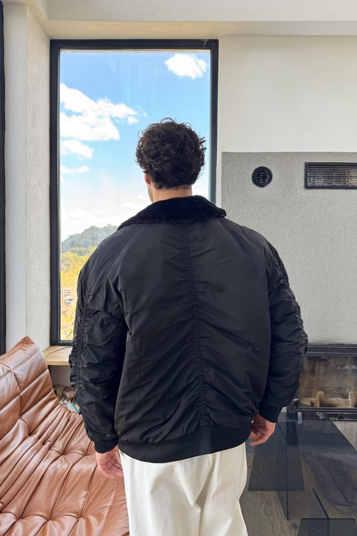 Kol Büzgülü Bomber Mont