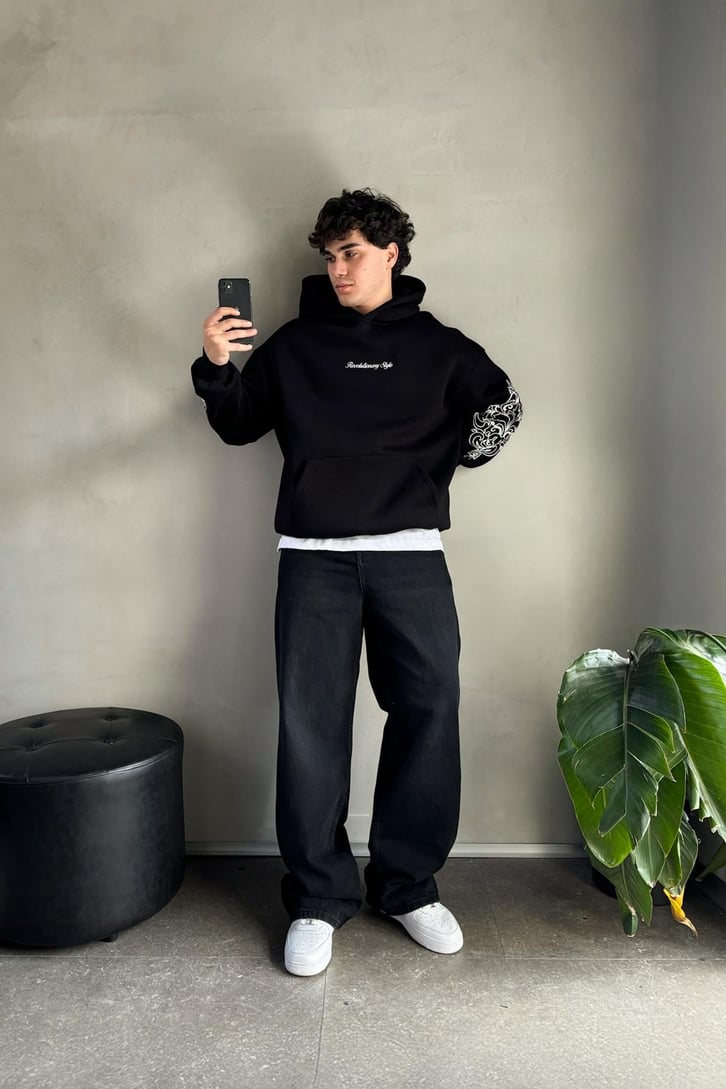Kol Nakış Detaylı Oversize Hoodie