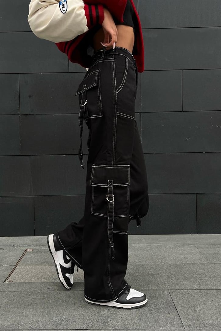 Kontrast Dikiş Cepli Siyah Baggy Jean