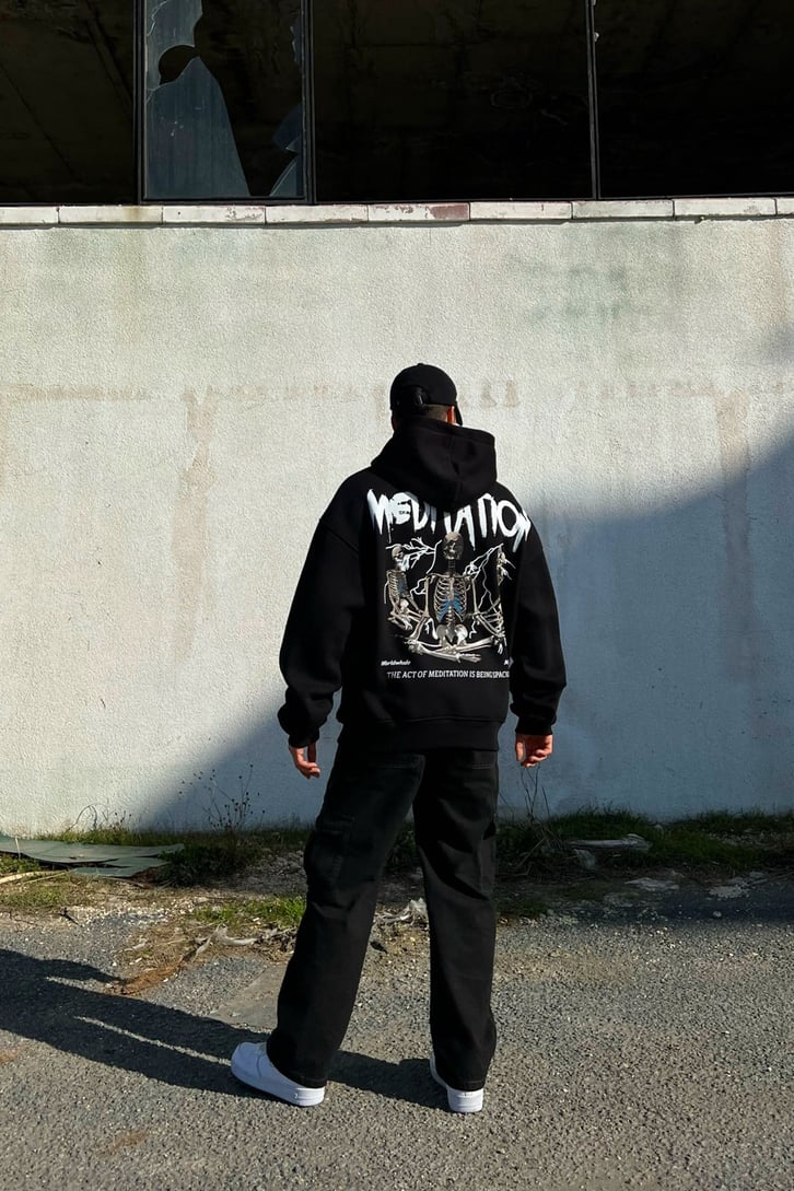 Kontrast Dikişli Cepli Siyah Baggy Jean
