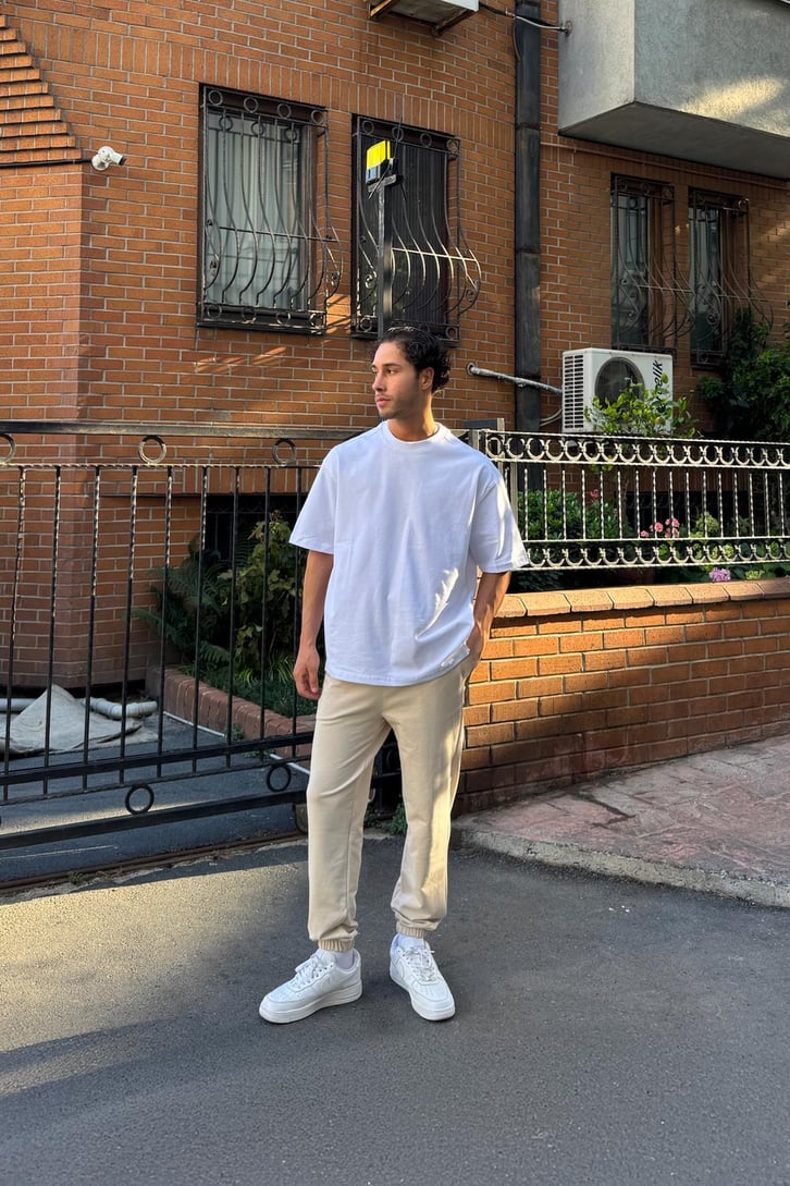 Krem Comfort Fit Jogger Eşofman Altı