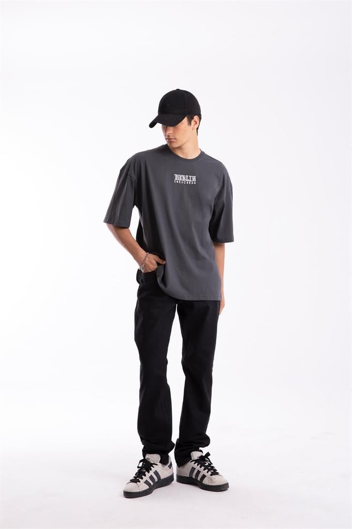 Kreuzberg Nakışlı Oversize Tshirt