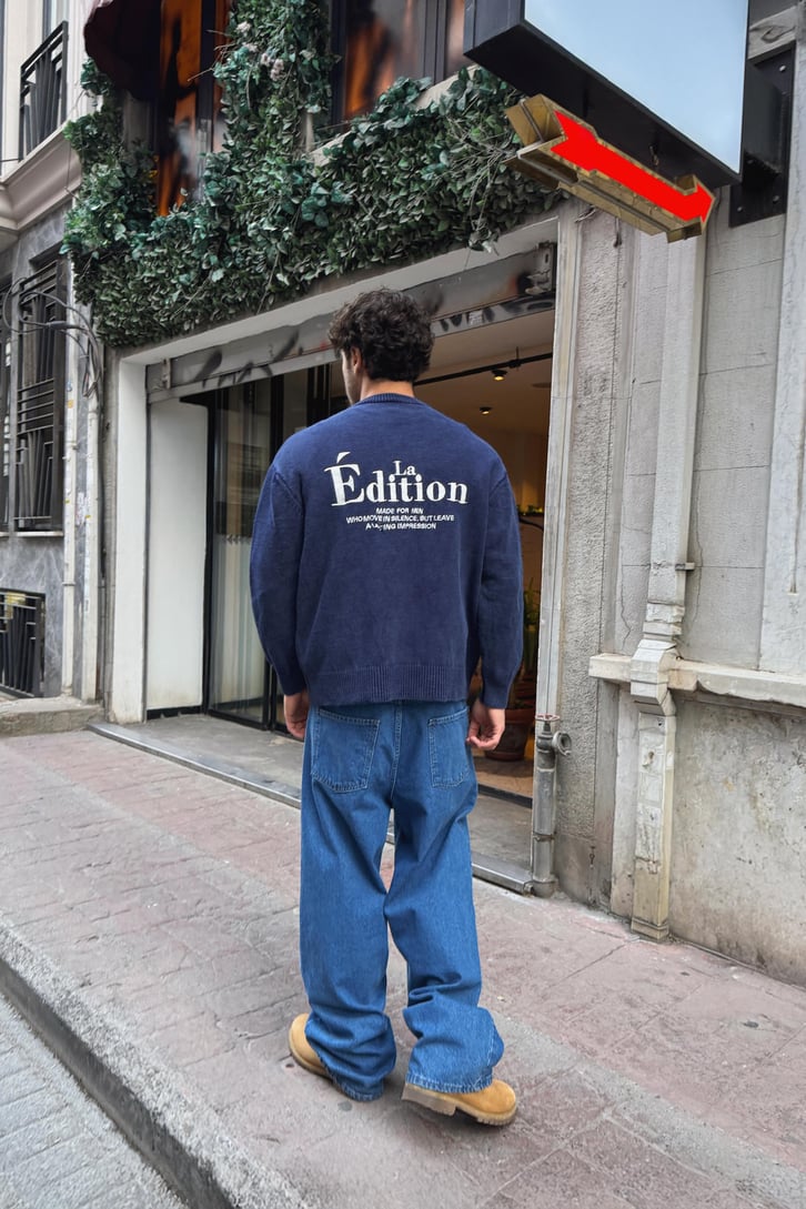 La Edition Nakışlı Eskitme Triko Kazak