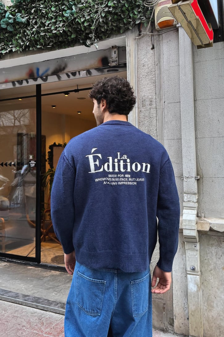La Edition Nakışlı Eskitme Triko Kazak