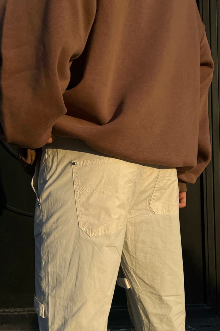 Leg Detail Krem Pantolon