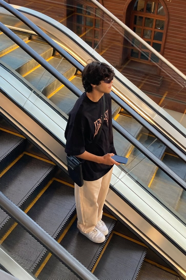 Lemotel Baskılı Siyah Oversize Tshirt