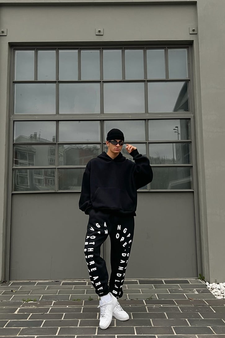 Letter Baskılı Siyah Jogger Fit Eşofman Altı