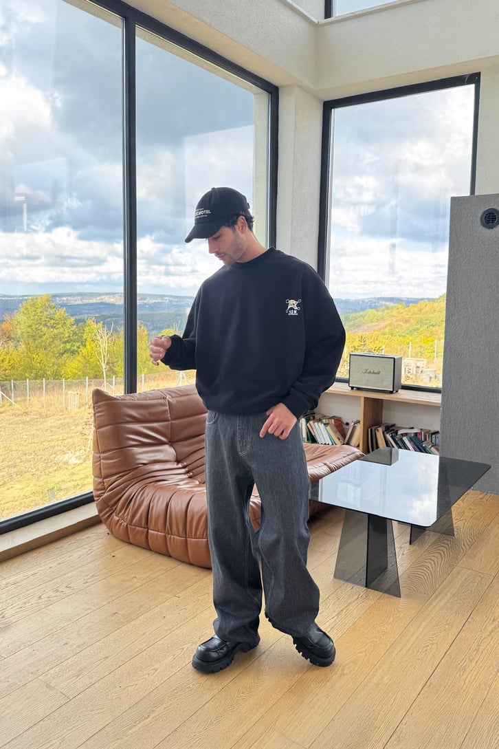 Life Of Sırt Baskılı Sweatshirt