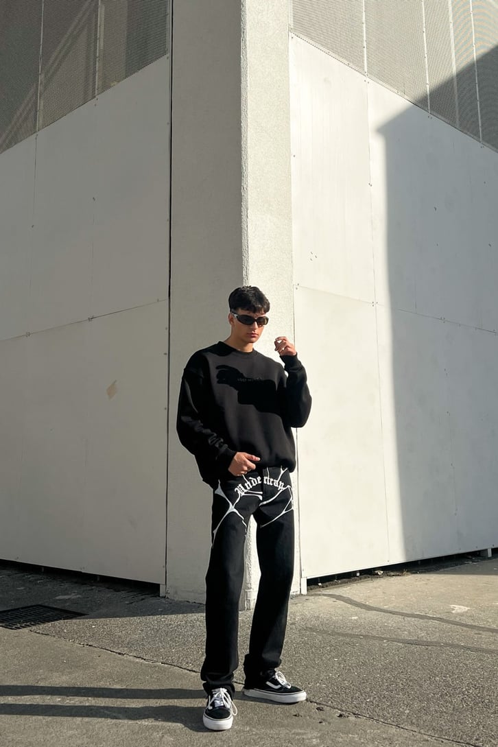 Lost Minds Siyah Oversize Sweatshirt