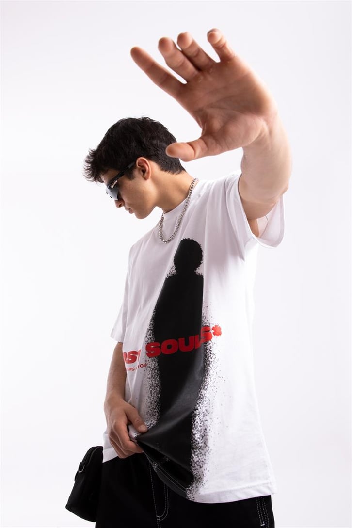 Lost Souls Baskılı Beyaz Oversize Tişört
