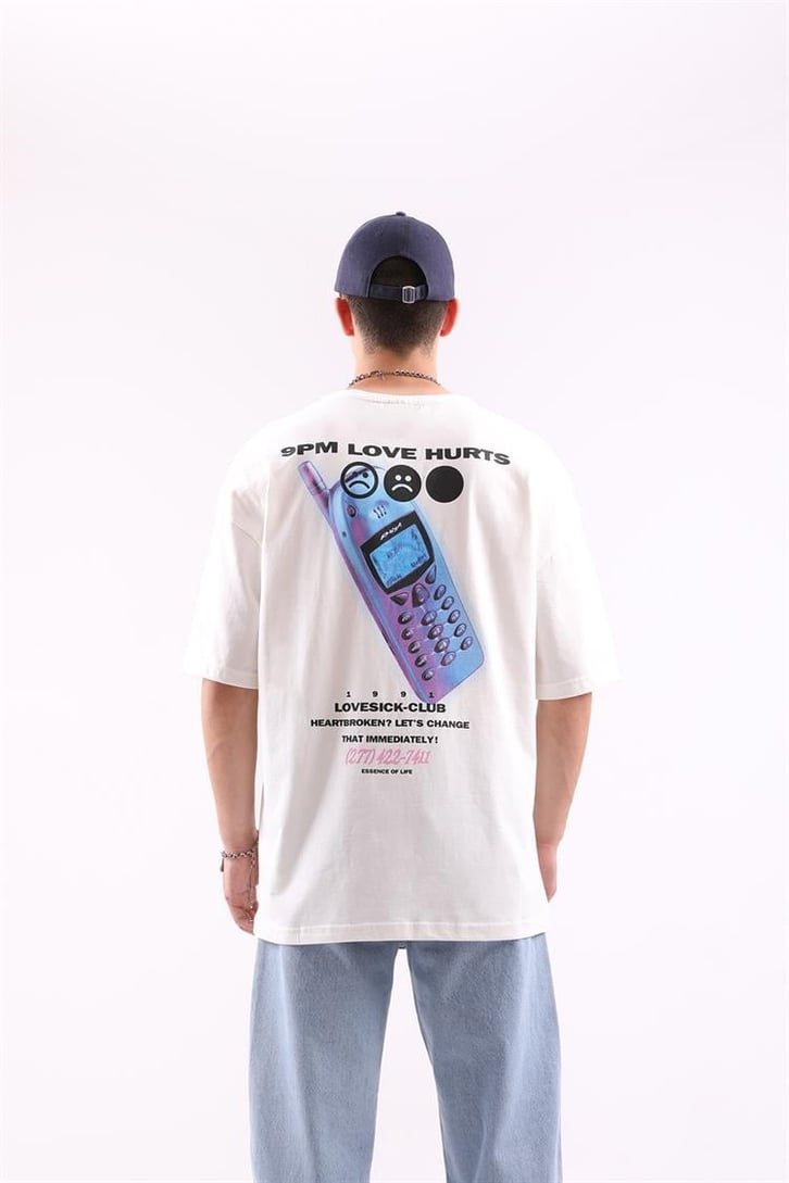 Love Hurts Sırt Baskılı Oversize Tshirt