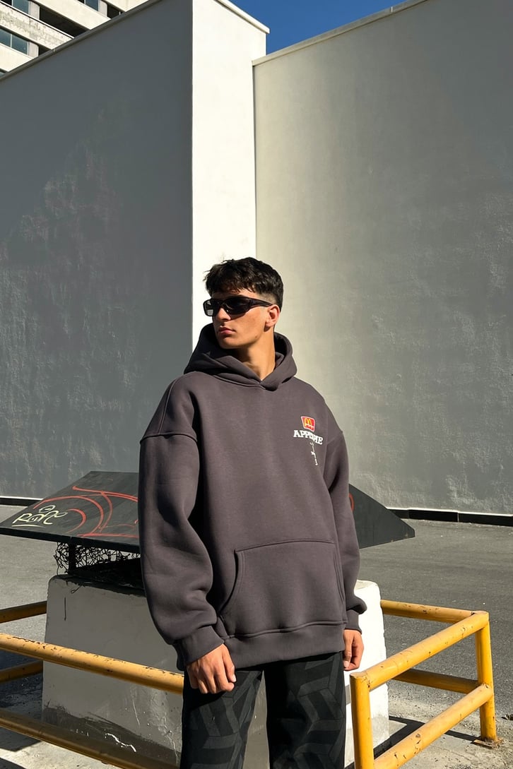 M Apple Pie Baskılı Füme Oversize Sweatshirt