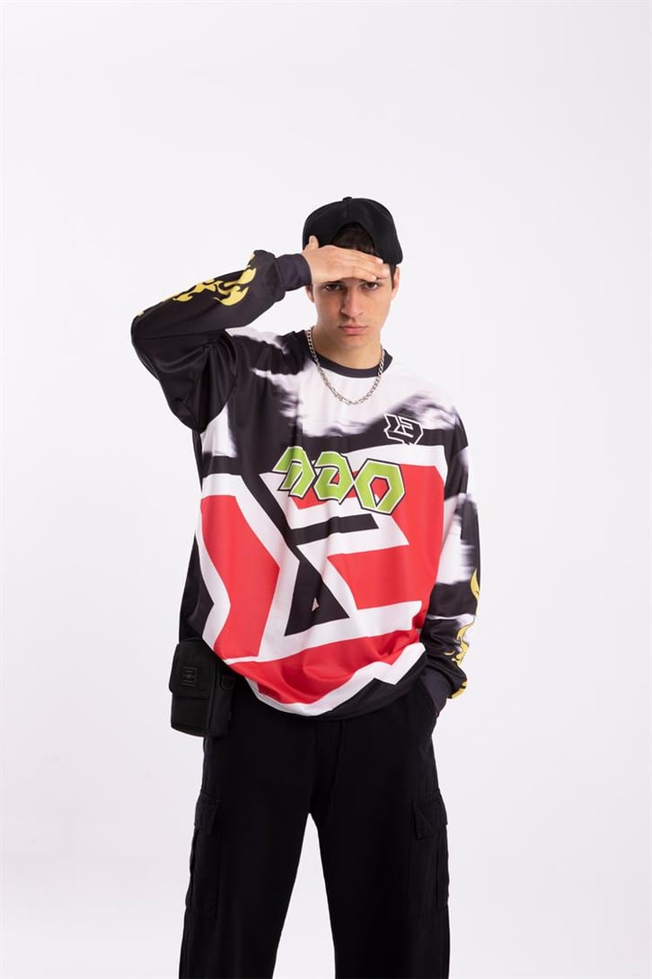 Man Flame Long Sleeve Forma