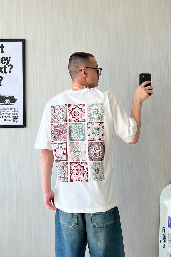 Mandala Vibe Baskılı Oversize Tişört