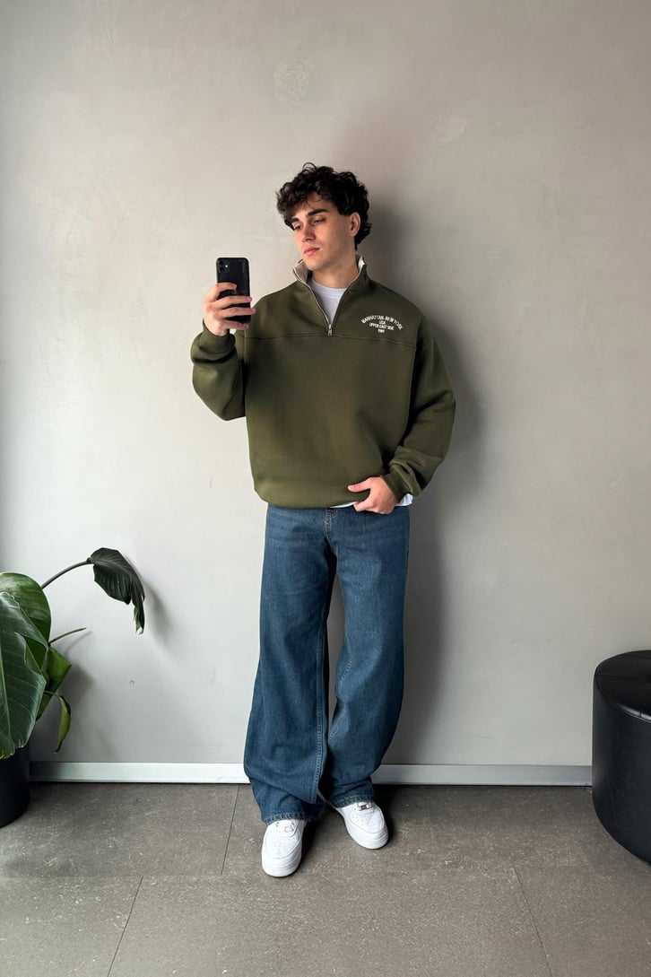 Manhattan New York Nakışlı Polo Yaka Sweatshirt