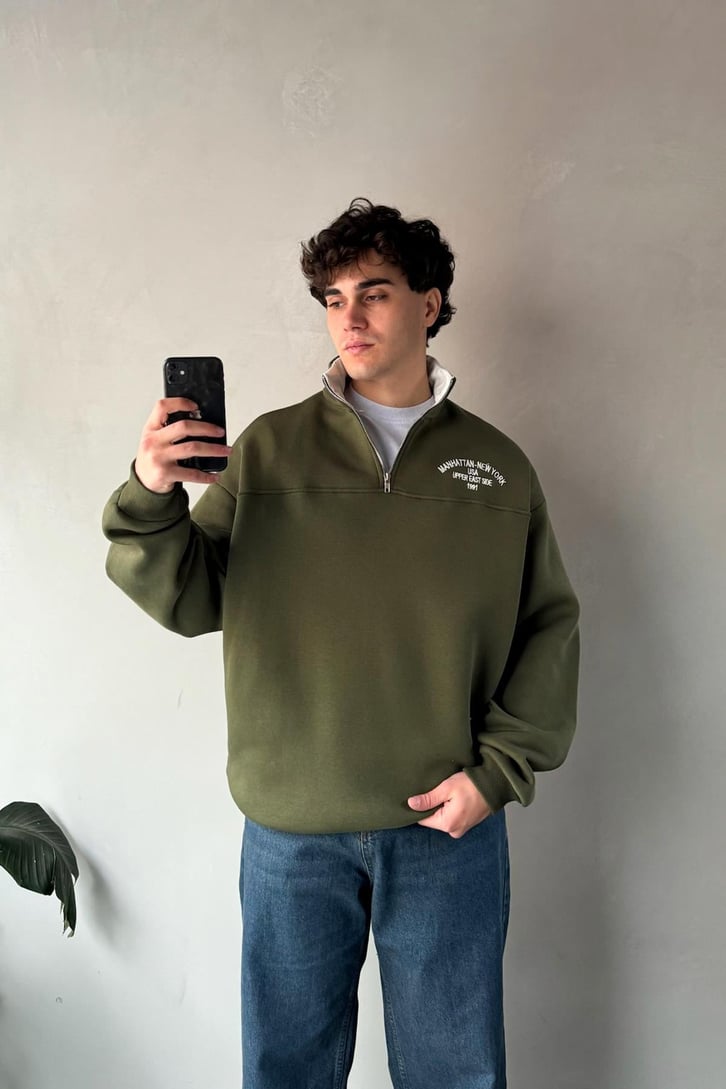 Manhattan New York Nakışlı Polo Yaka Sweatshirt