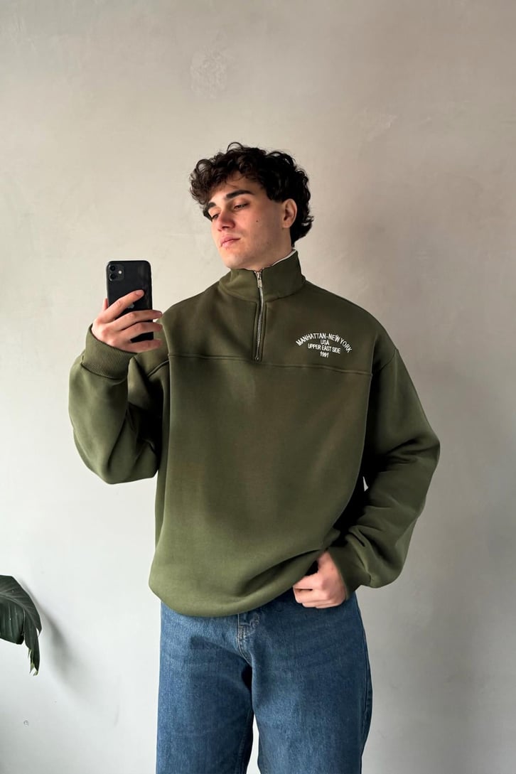 Manhattan New York Nakışlı Polo Yaka Sweatshirt