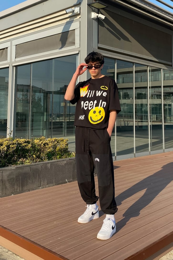 Meet in Hell Oversize Printed Siyah Tshirt