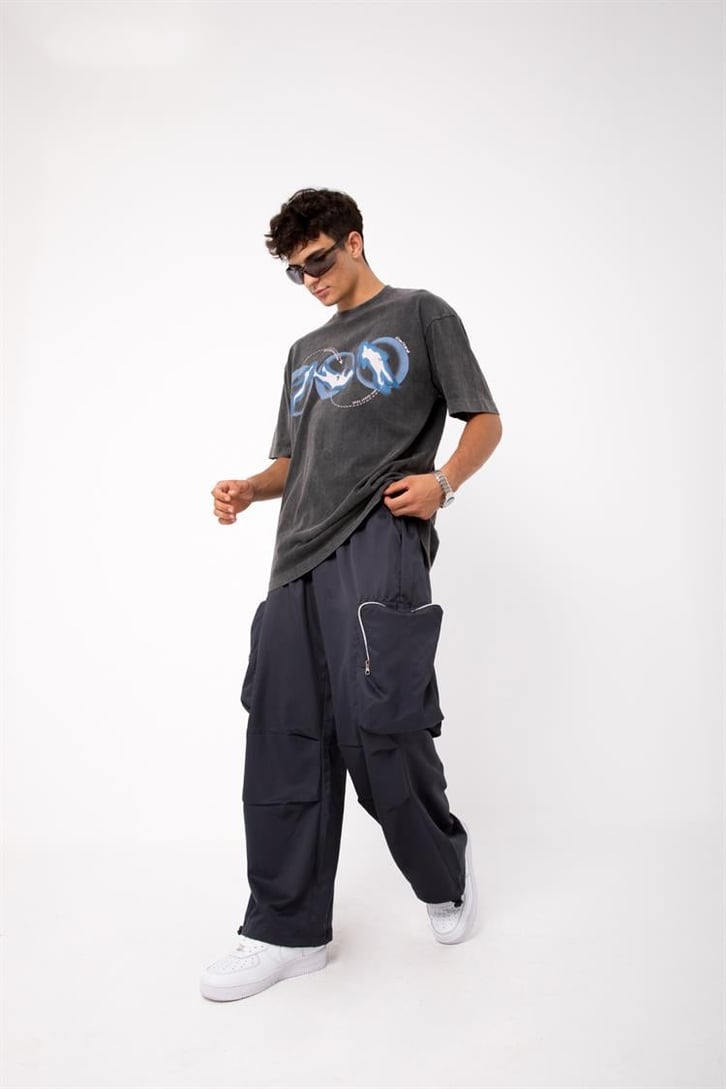 Metaverse Roaming Baskılı Acid Wash Oversize Tişört