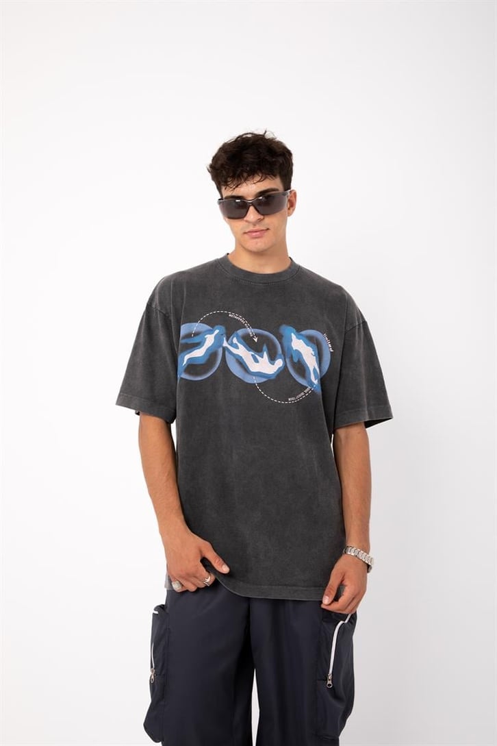 Metaverse Roaming Baskılı Acid Wash Oversize Tişört