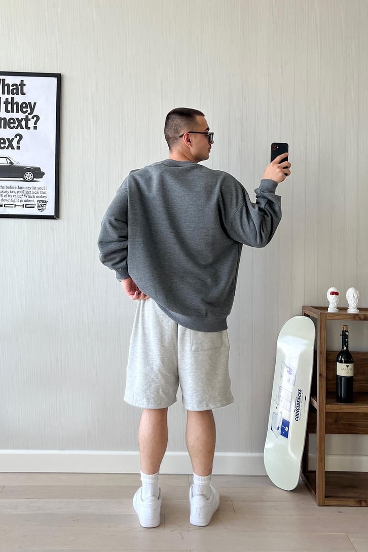 Miki Mouse Nakışlı Gri Oversize Sweatshirt