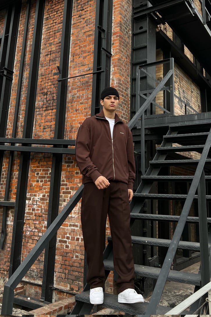 Mini Text Baskılı Kahverengi Zipper Sweatshirt