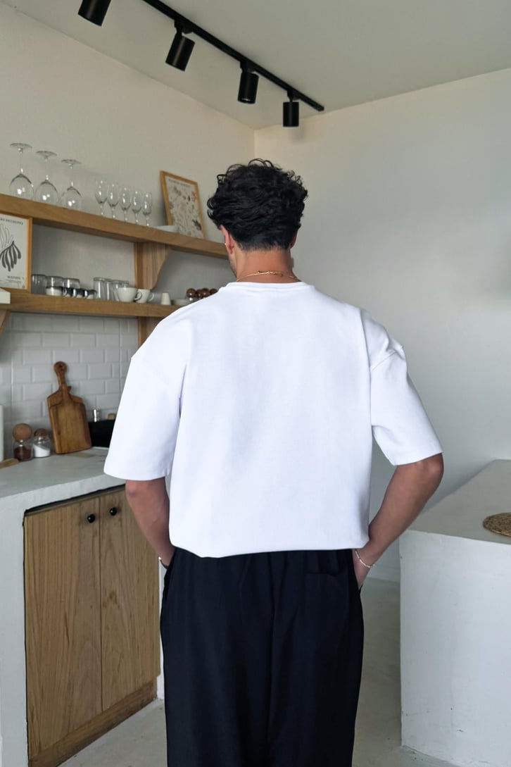 Minimal Baskılı Oversize Tişört