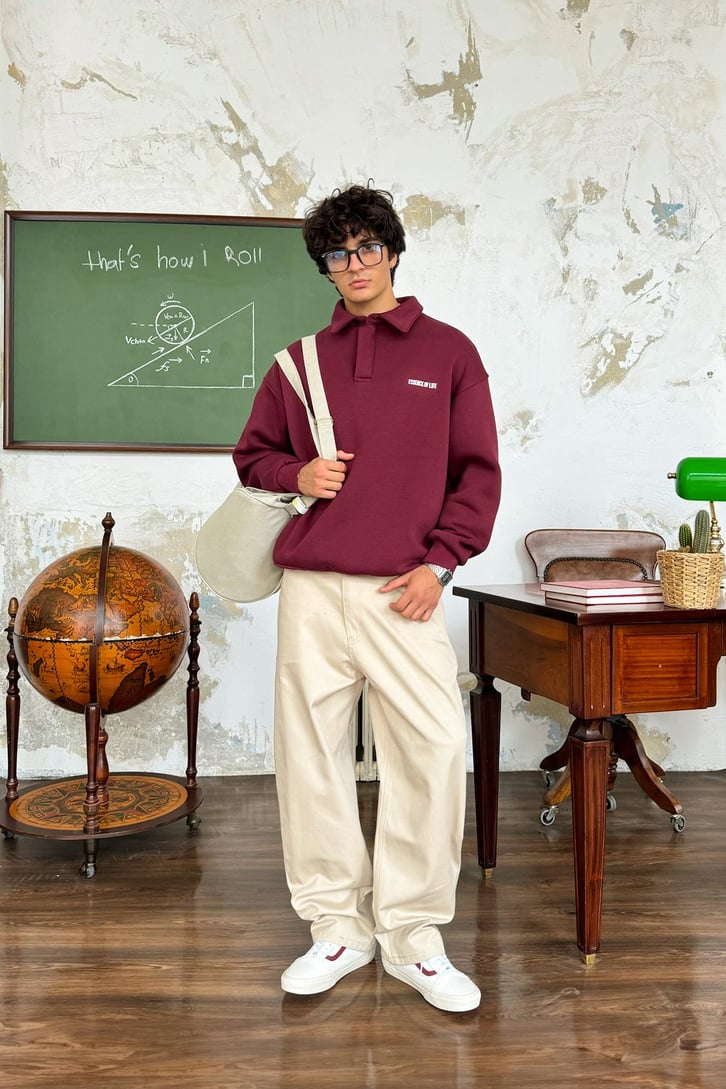 Minimal Baskılı Polo Yaka Oversize Sweatshirt