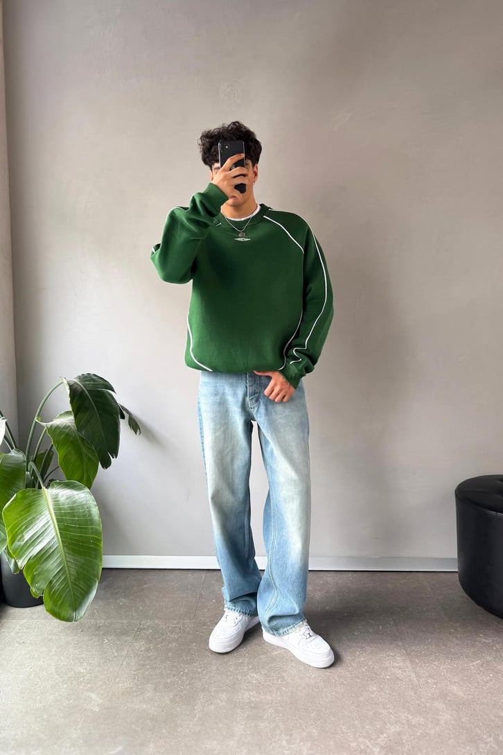 Minimal Nakışlı Bisiklet Yaka Sweatshirt