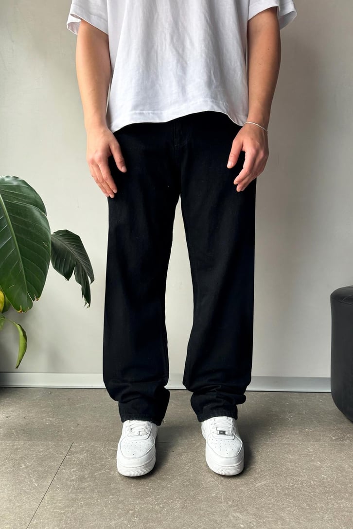 Minimal Yırtık Detay Basic Regular Jean