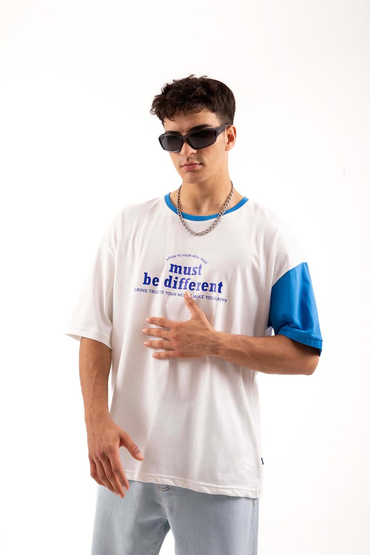 Must Be Different Baskılı Mavi Oversize Tişört