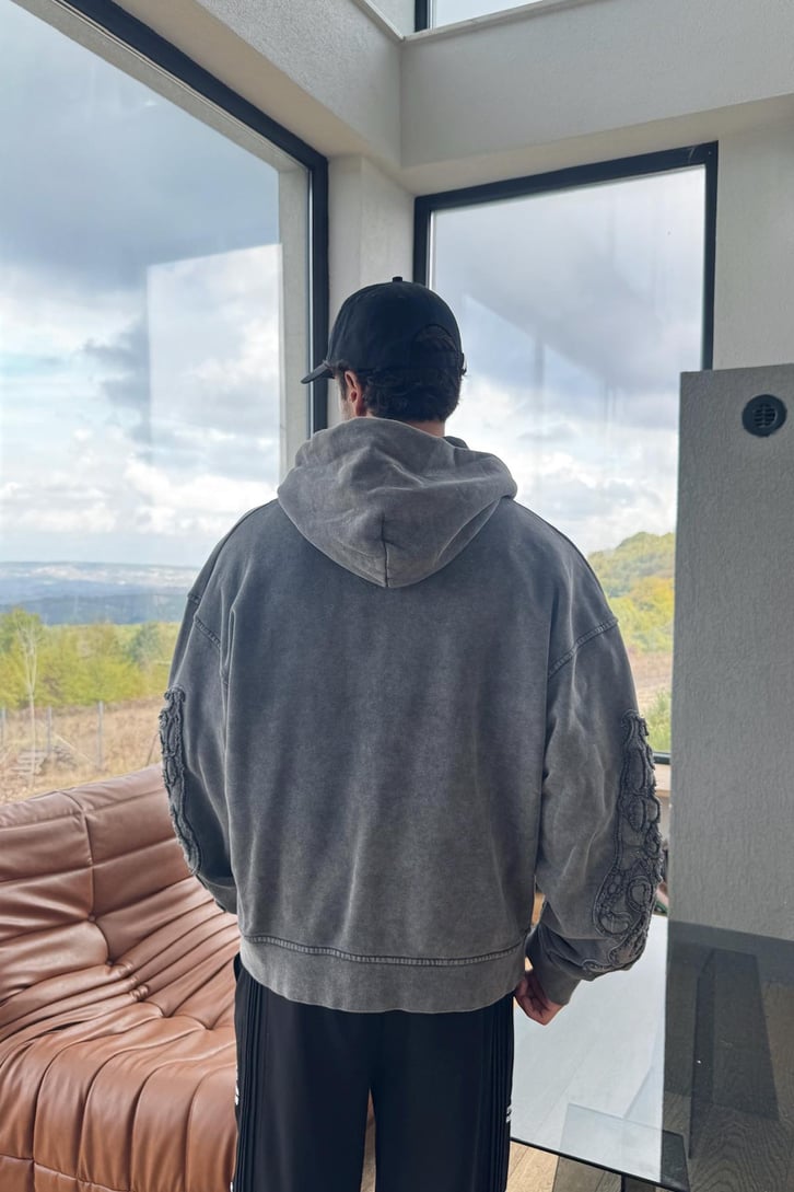 Nakışlı Zip Hoodie