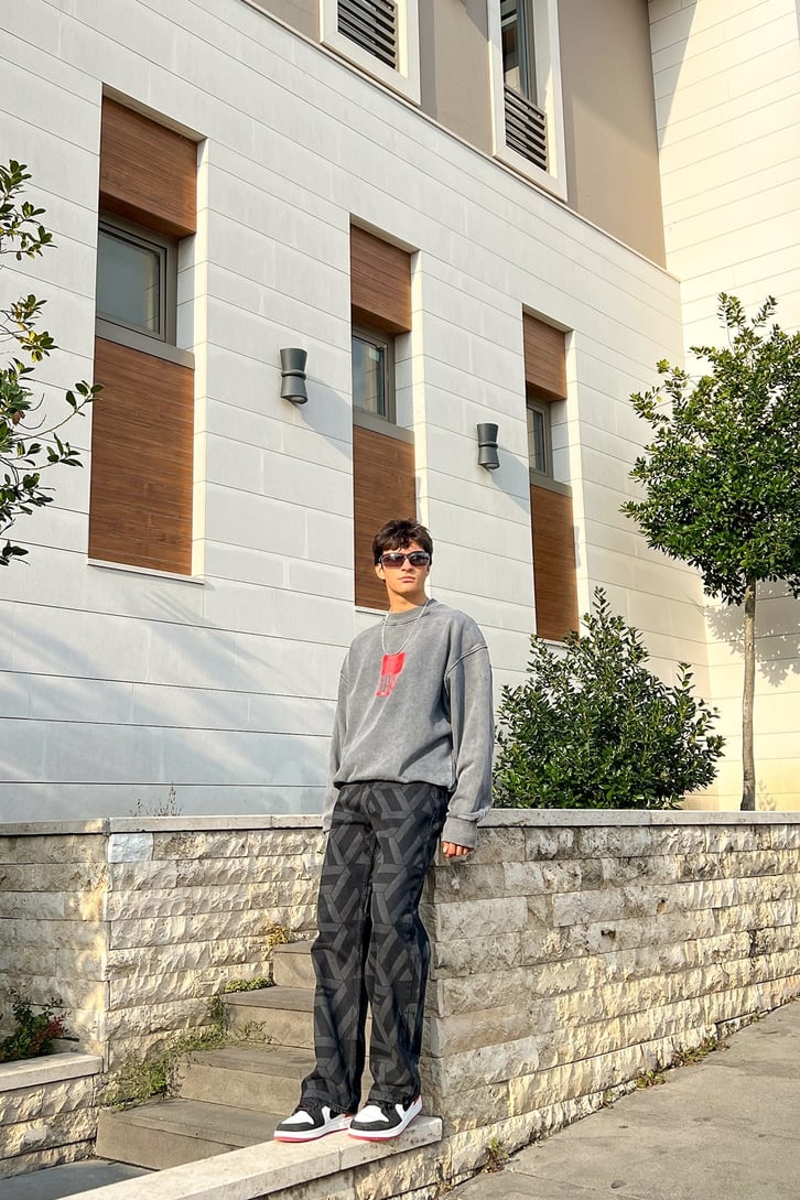 Nasa Baskılı Acid Wash Oversize Sweatshirt