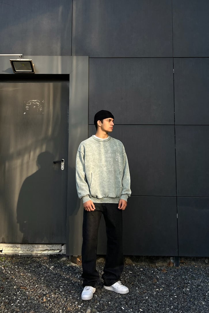 National Park Sìrt Baskìlì Acid Wash Sweatshirt