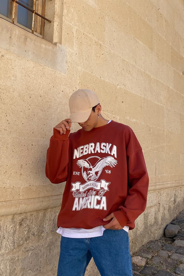 NEBRASKA TOWN BASKILI OVERSIZE SWEATSHIRT