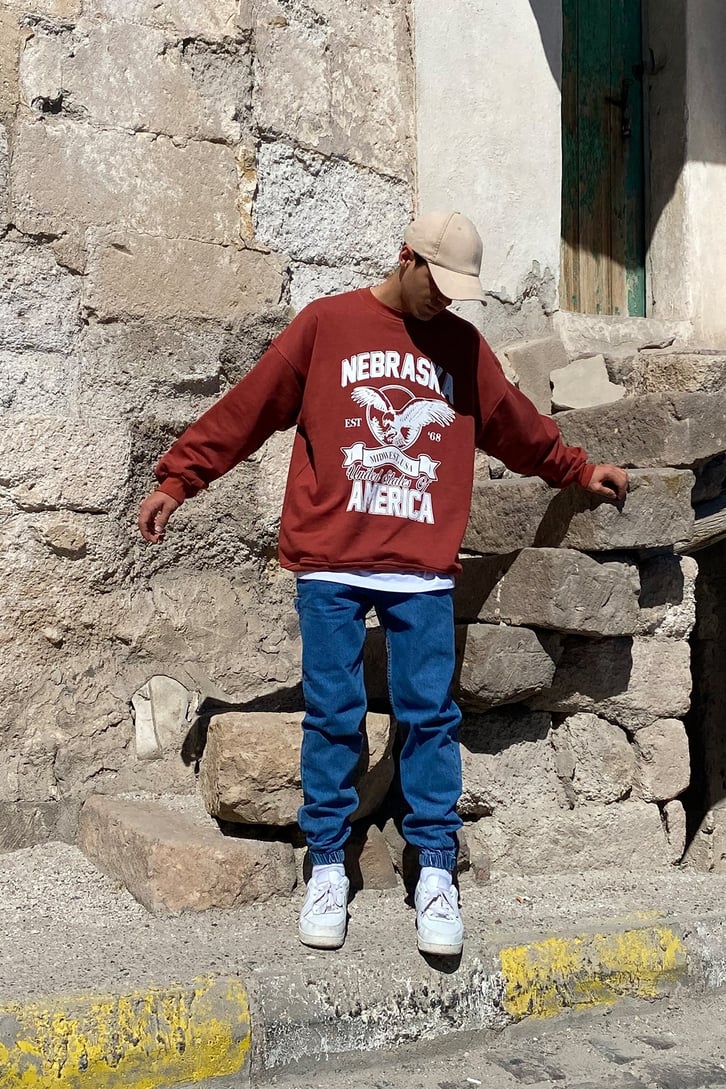 NEBRASKA TOWN BASKILI OVERSIZE SWEATSHIRT